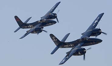 Grumman F7F-3P Tigercat NX909TC and F7F-3N Tigercat N805MB Big Bossman